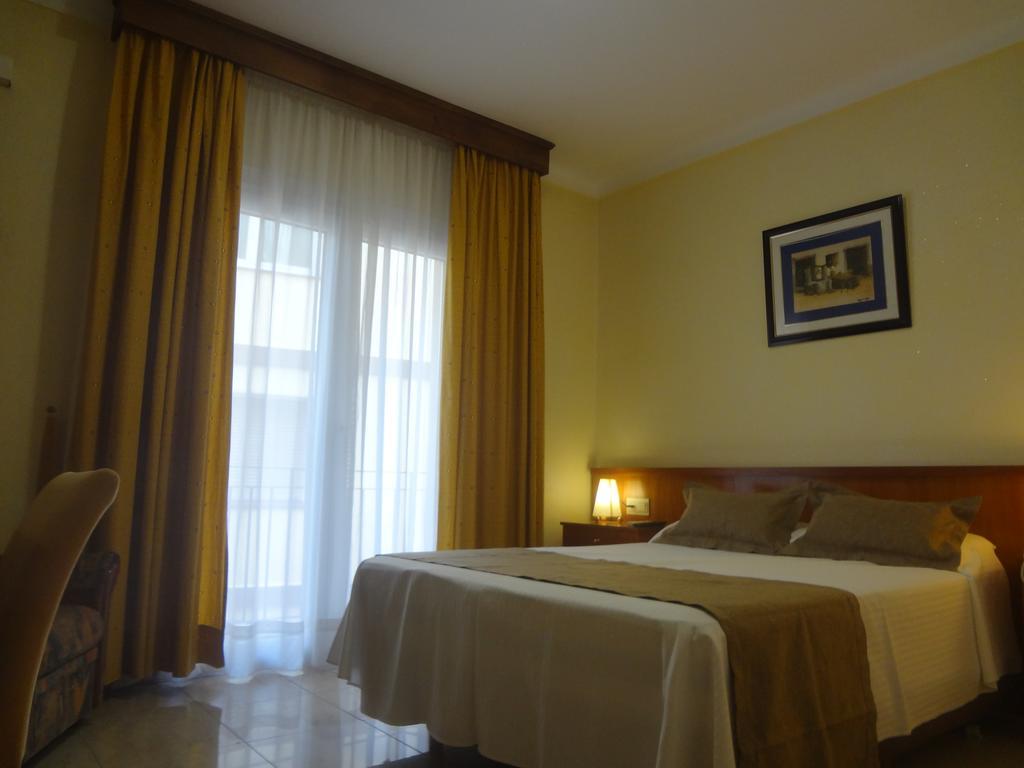 Hostal Gallet Росас Экстерьер фото
